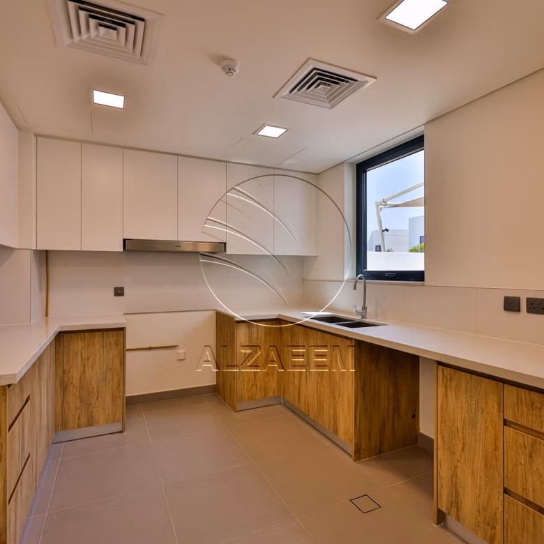 Double Row | Mid Unit | A New Family Home!
