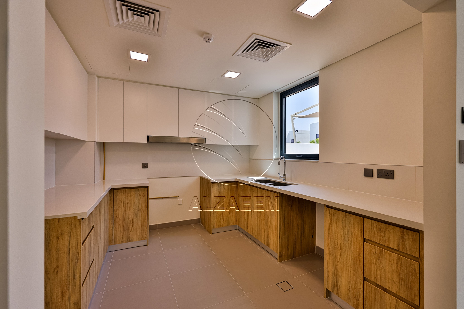 Double Row | Mid Unit | A New Family Home!