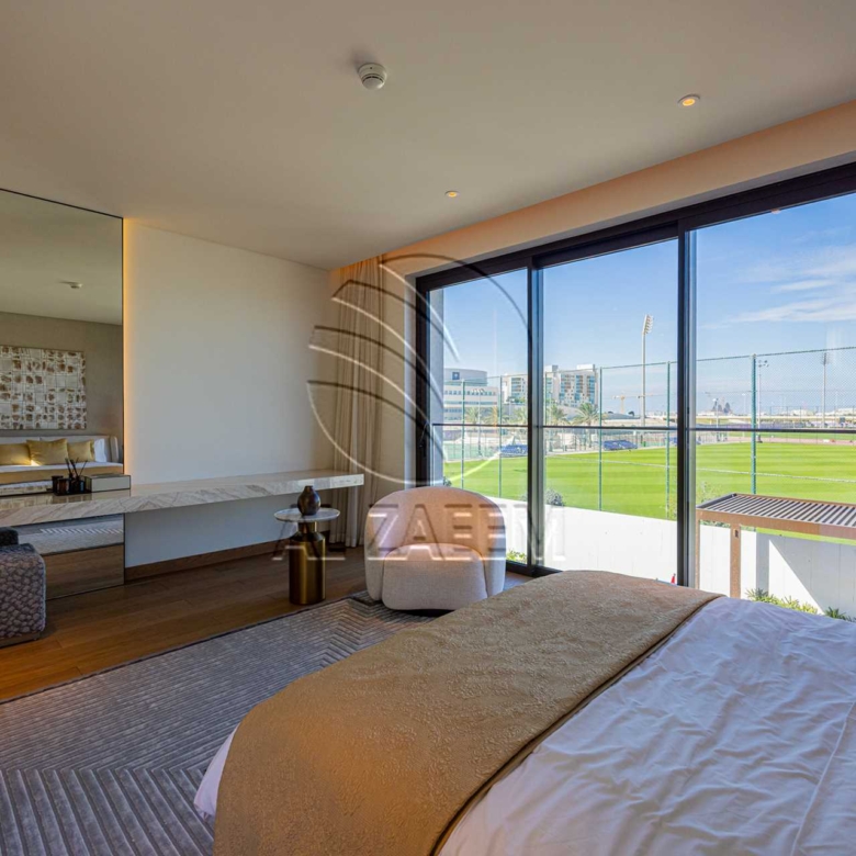 √1005 Sqm Plot! High Ceiling | Single Row Corner √