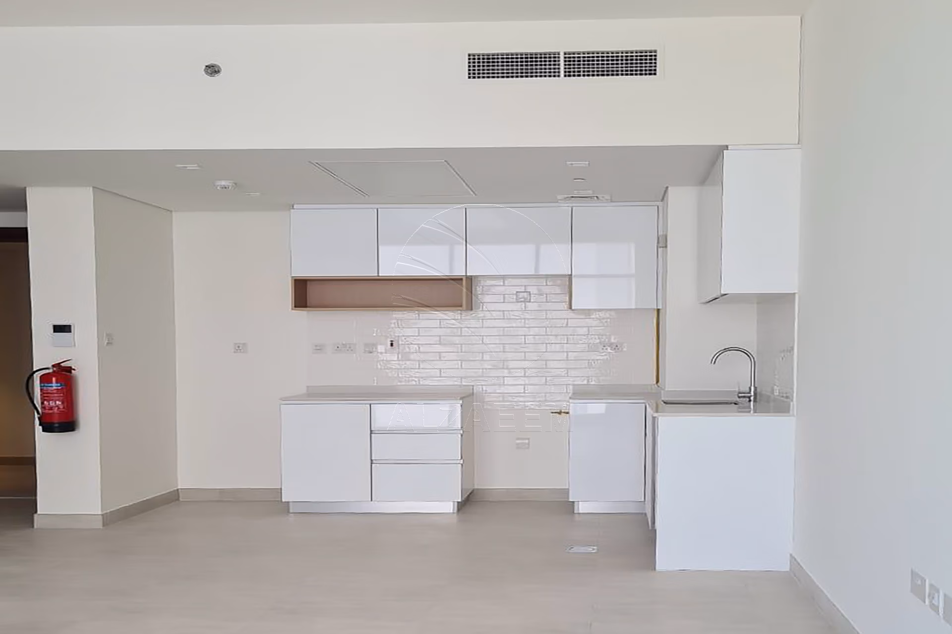 √ Waterfront Views | High Level and Vacant Unit √