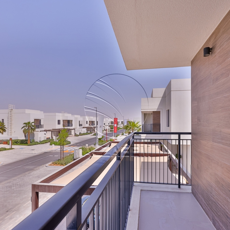 Double Row | Mid Unit | A New Family Home!