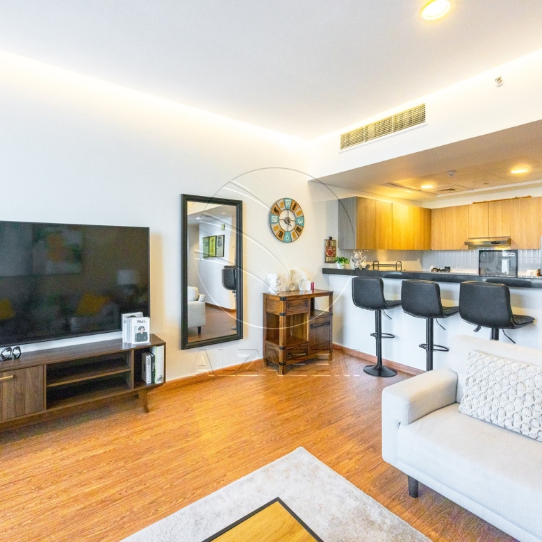 √Furnished! High Floor | Canal View | VACANT√