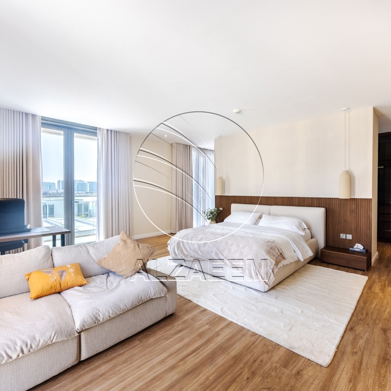 VACANT! 4BR Penthouse | Luxury Living