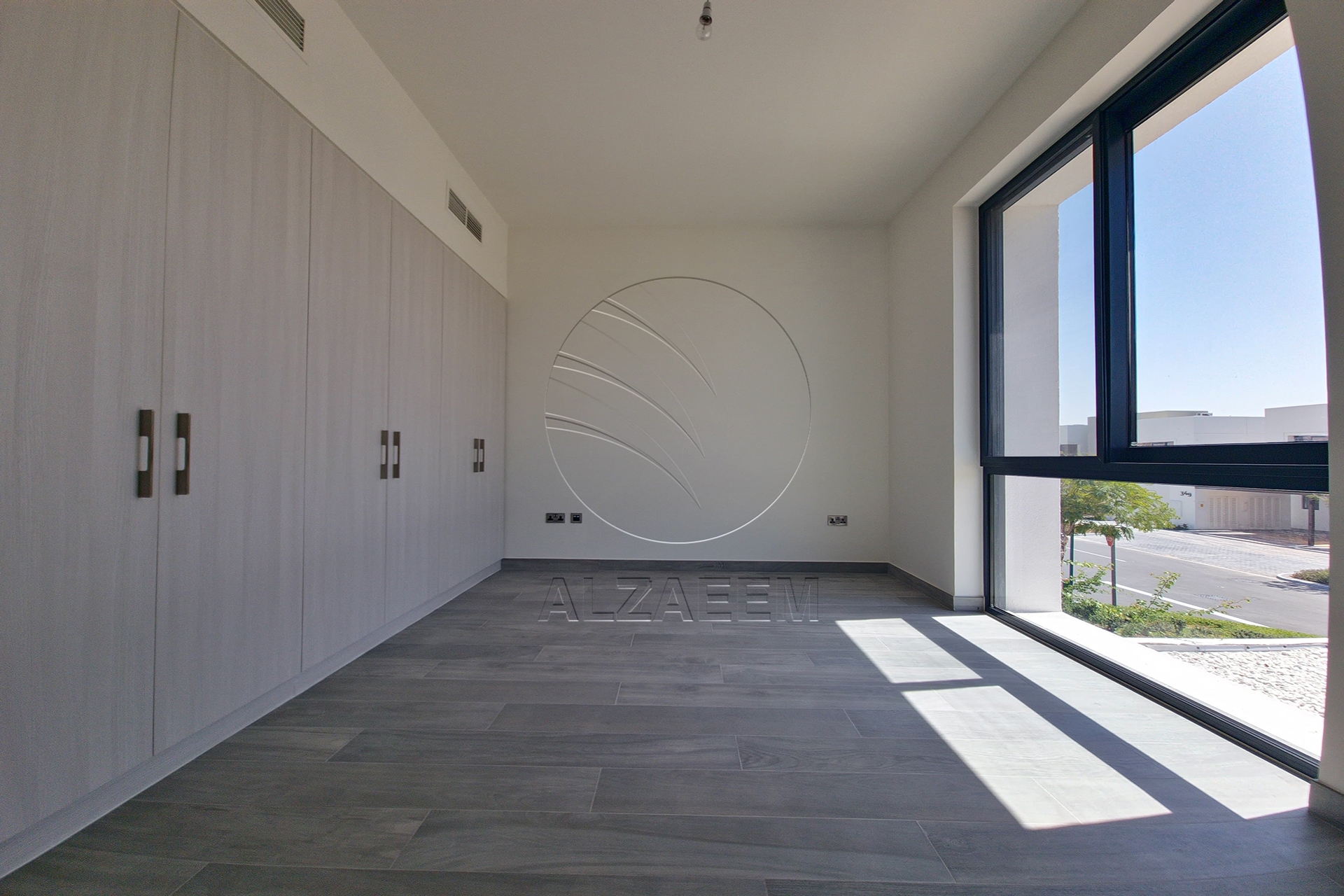 Prime Single Row End Unit | Garden View
