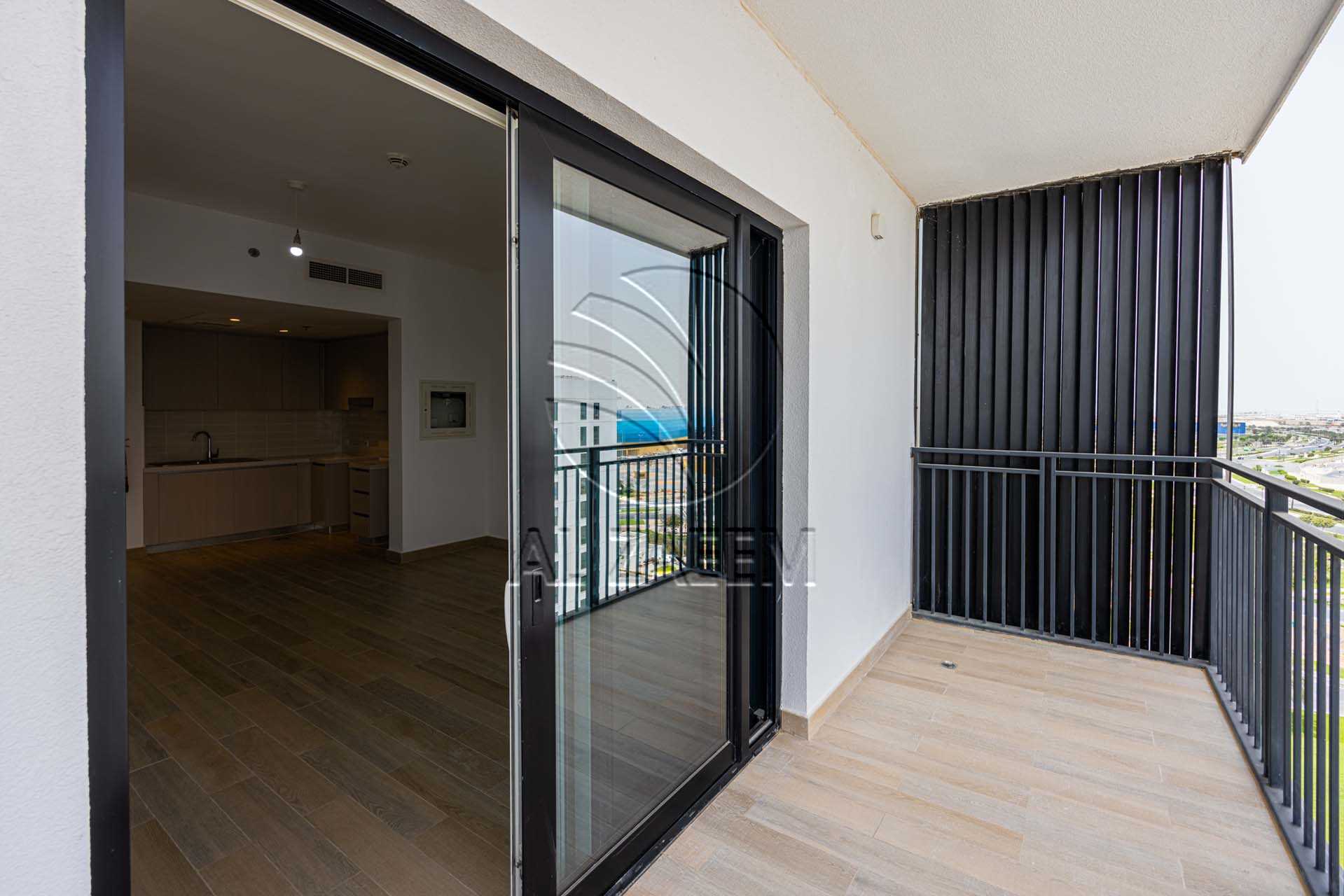 VACANT! Higher Level | Up to 4 payments