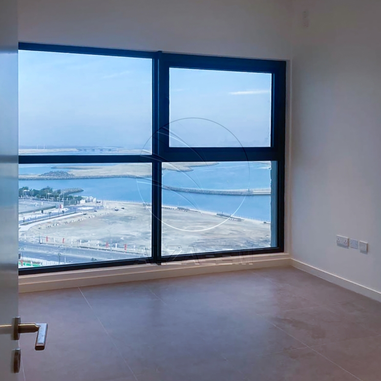 √2BR + Maid | Amazing Sea View | Prime Location√