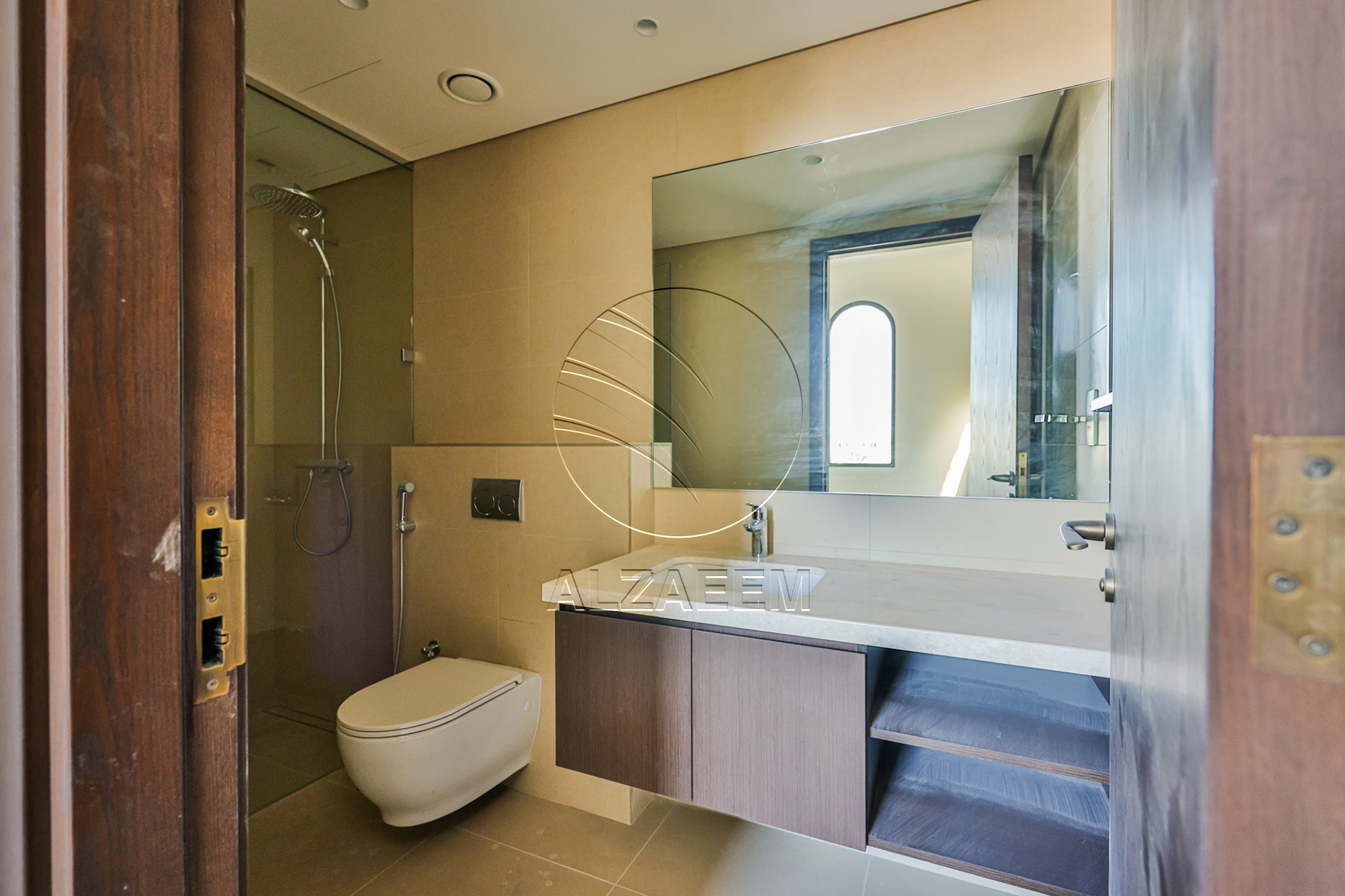 √Single Row! Perfect for End Use | Spacious Area√