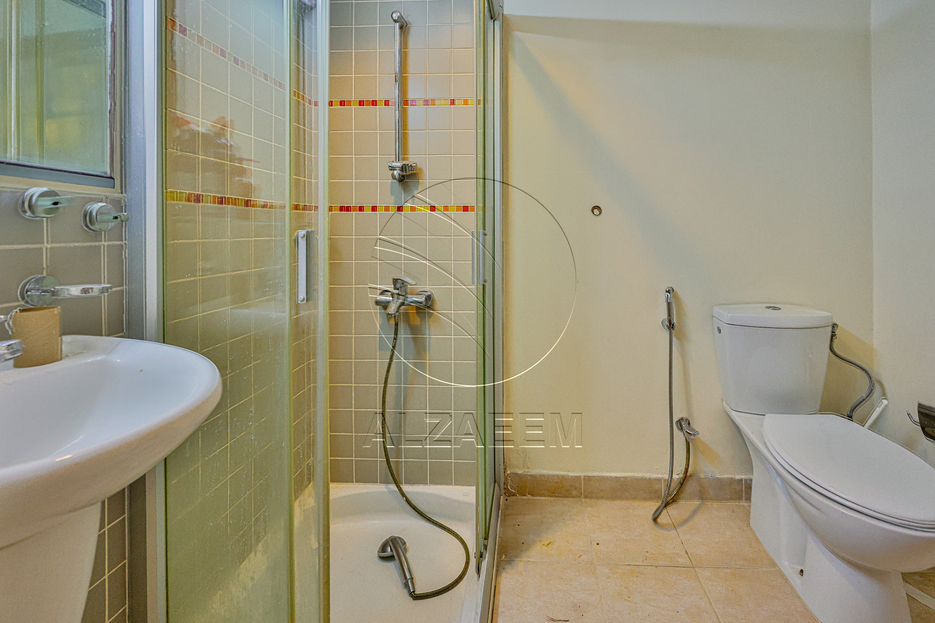 √ Private Pool | Type A | Tenanted | CORNER √