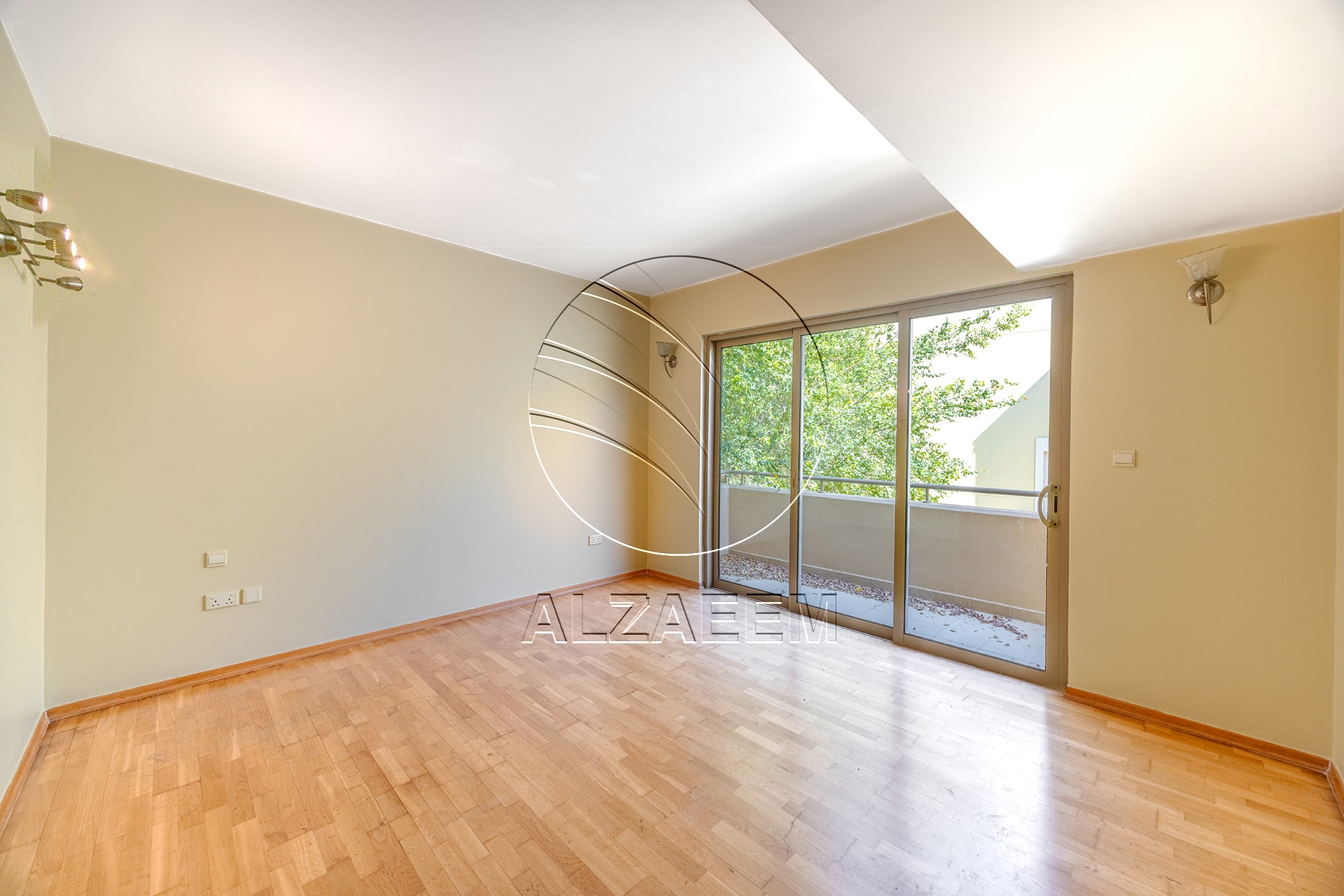 √ Villa Type S | Single Row Corner | VACANT √
