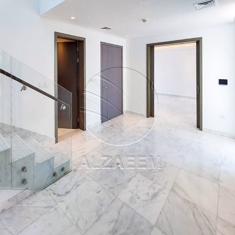 Corner | Single Row | Type 4F | Pool + Golf view