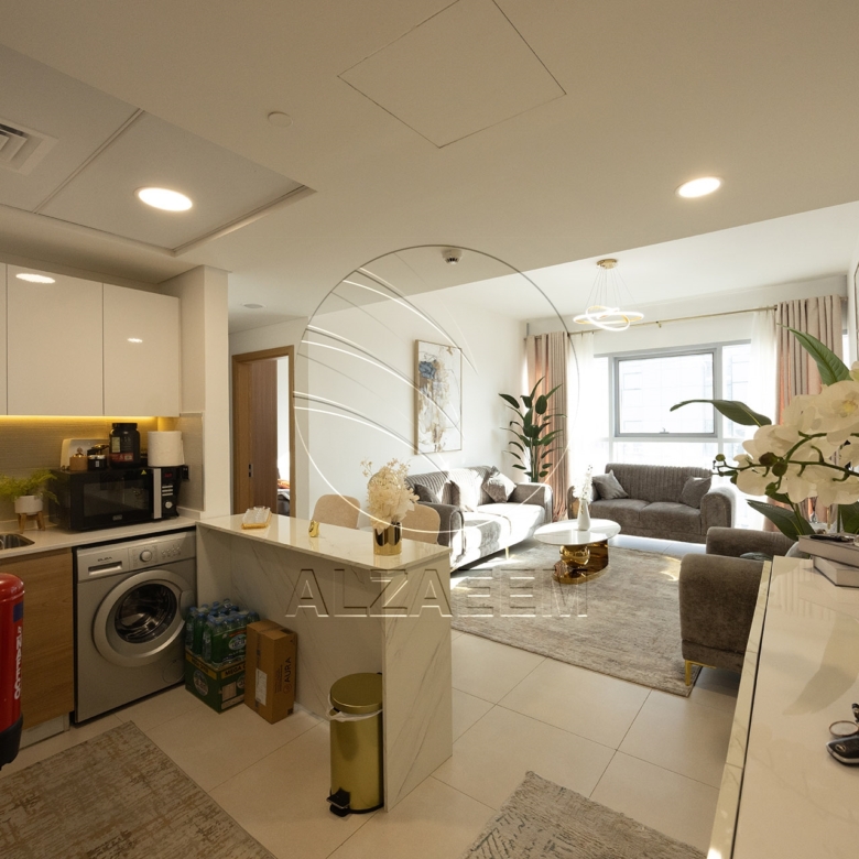 √Furnished | New Building | High Floor | VACANT√