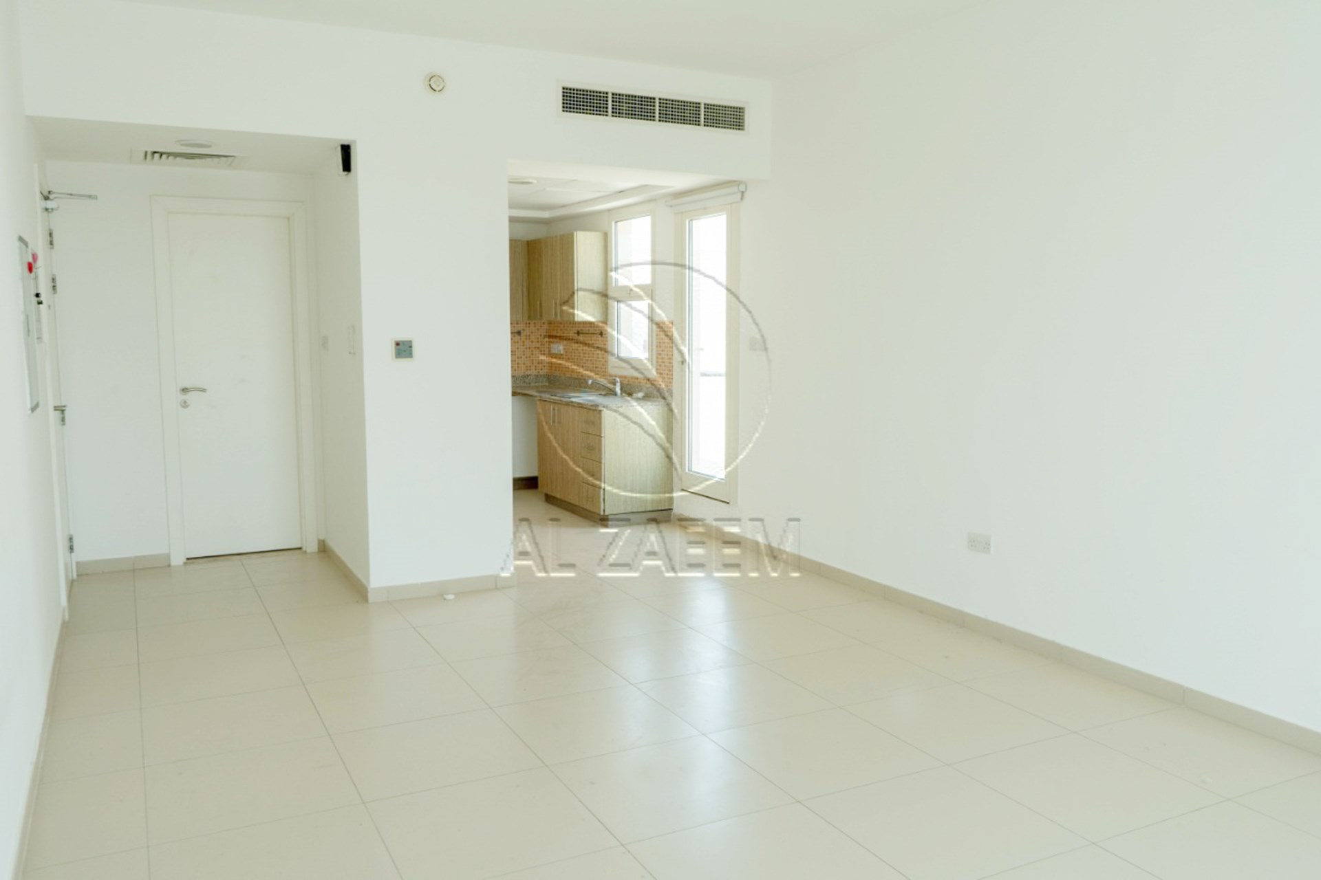 Studio with Balcony | Road View | Tenanted