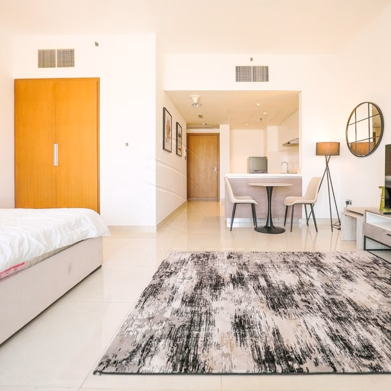 √ EXCLUSIVE + VACANT! Elegantly Furnished Studio √