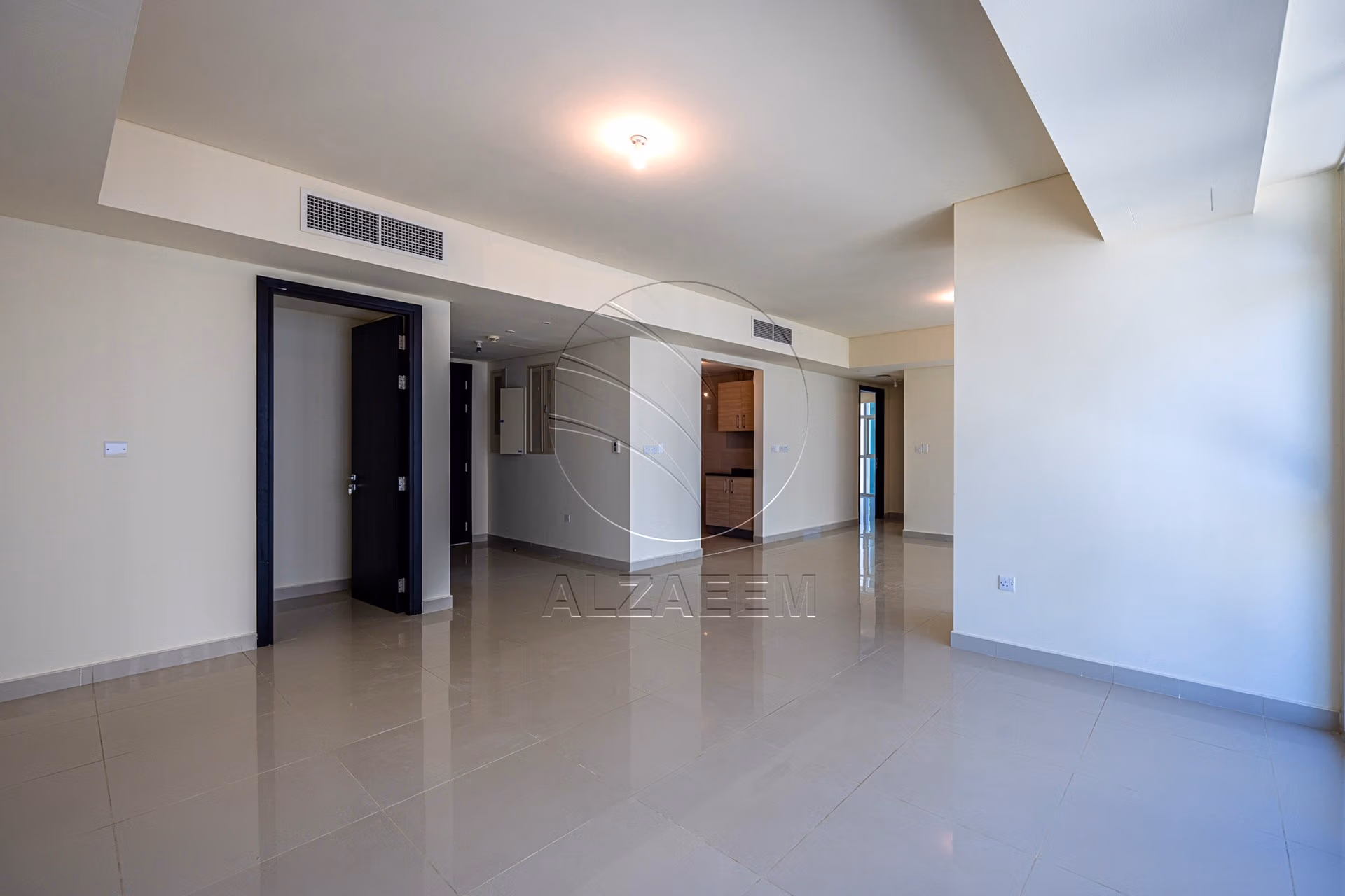 √ Exclusive | VACANT | Corner 2+S | 4 Payments √