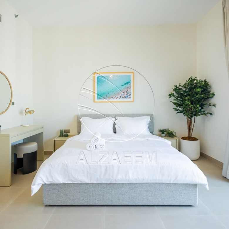 √Highest Floor | FURNISHED! | Golf View√