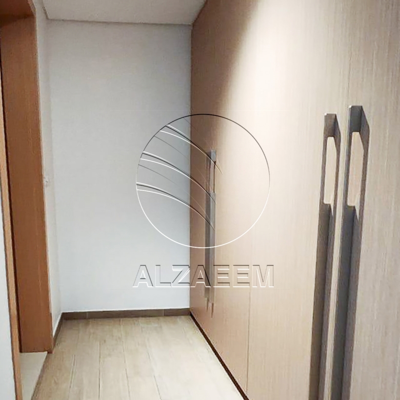 Studio! BIG Balcony ! Higher Level | Huge Layout