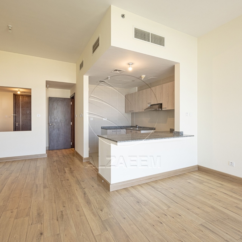 VACANT |1BR with Lovely View | Higher Floor
