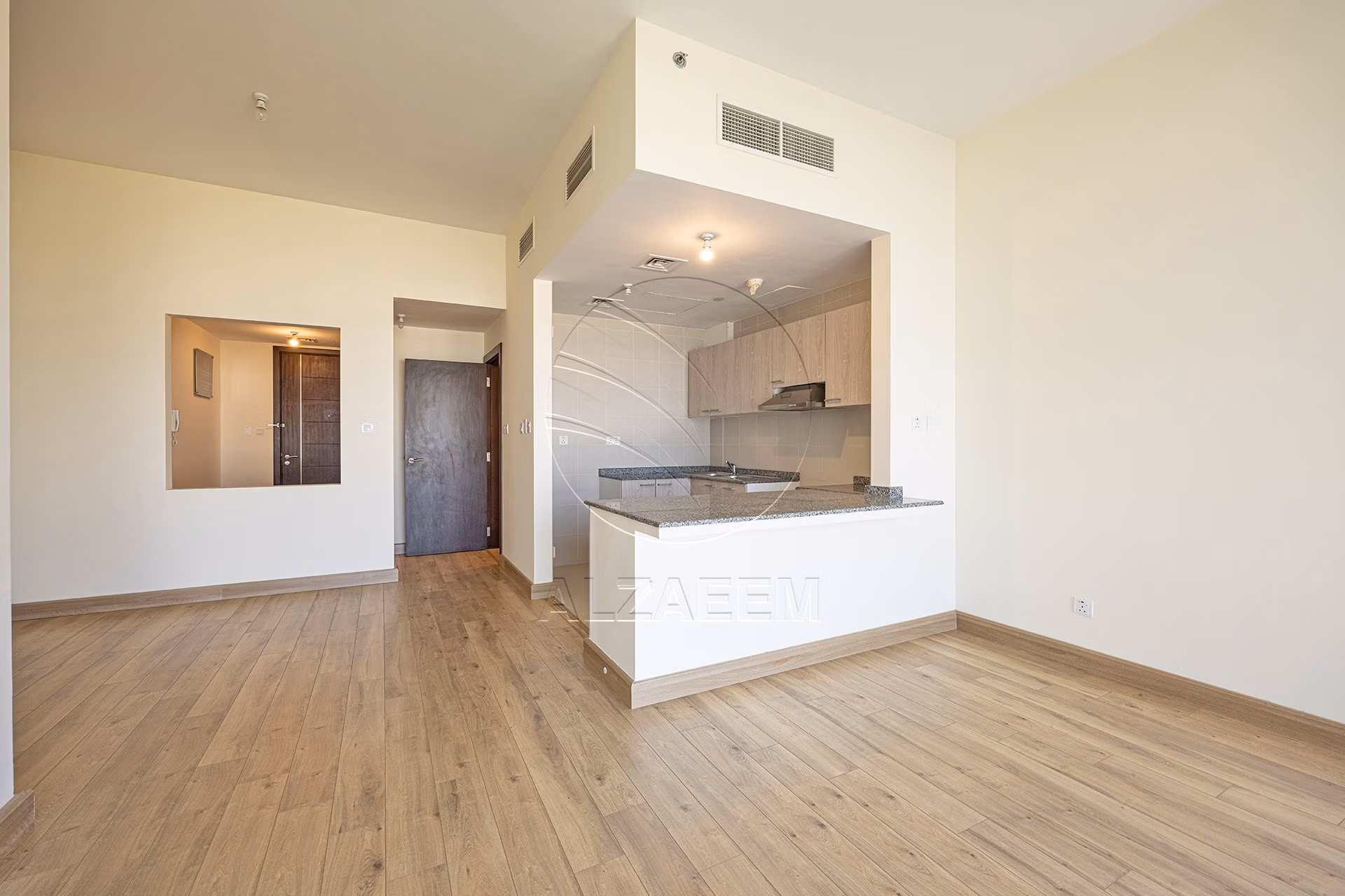 VACANT |1BR with Lovely View | Higher Floor