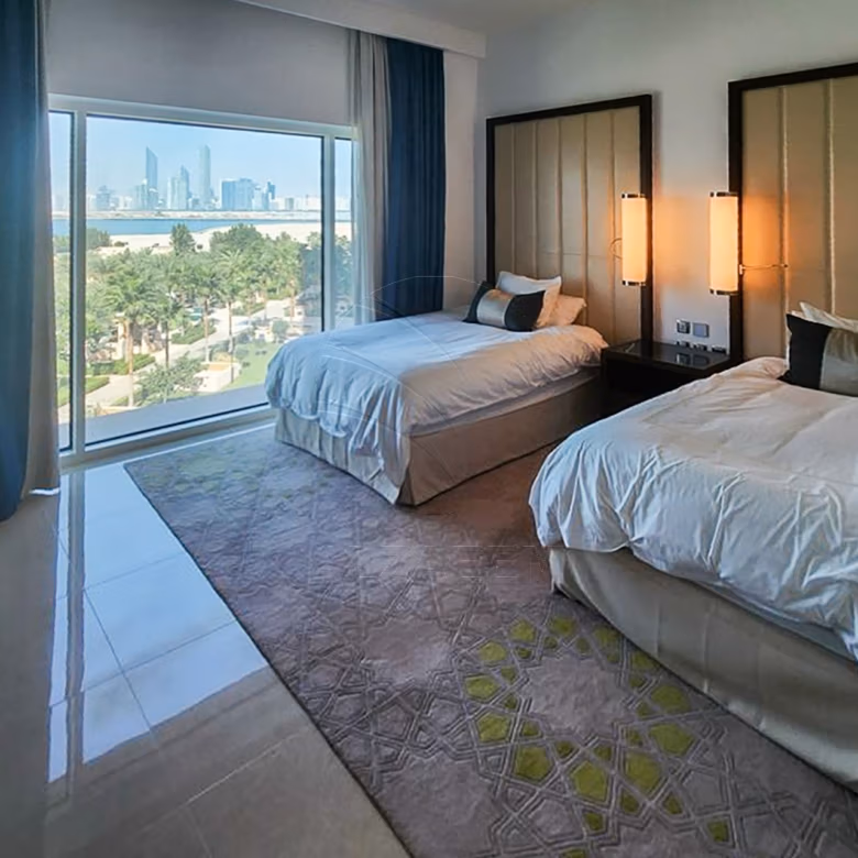 √ HOT DEAL! Sea View and Vacant Unit √