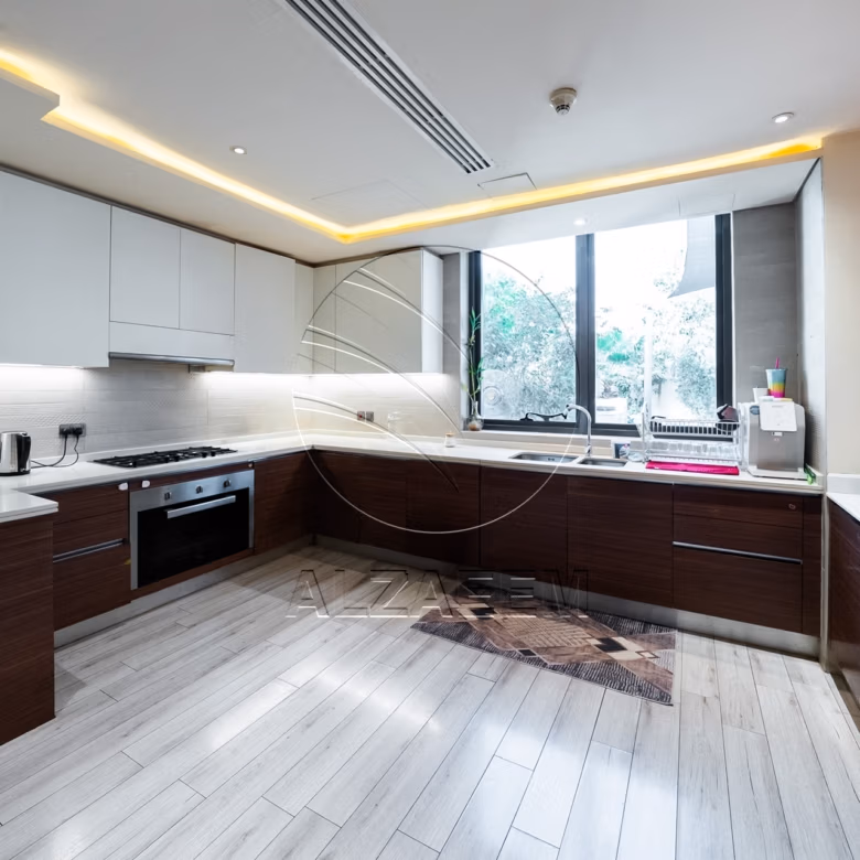 VIP | Upgraded Villa | Corner Single Row | Jacuzzi