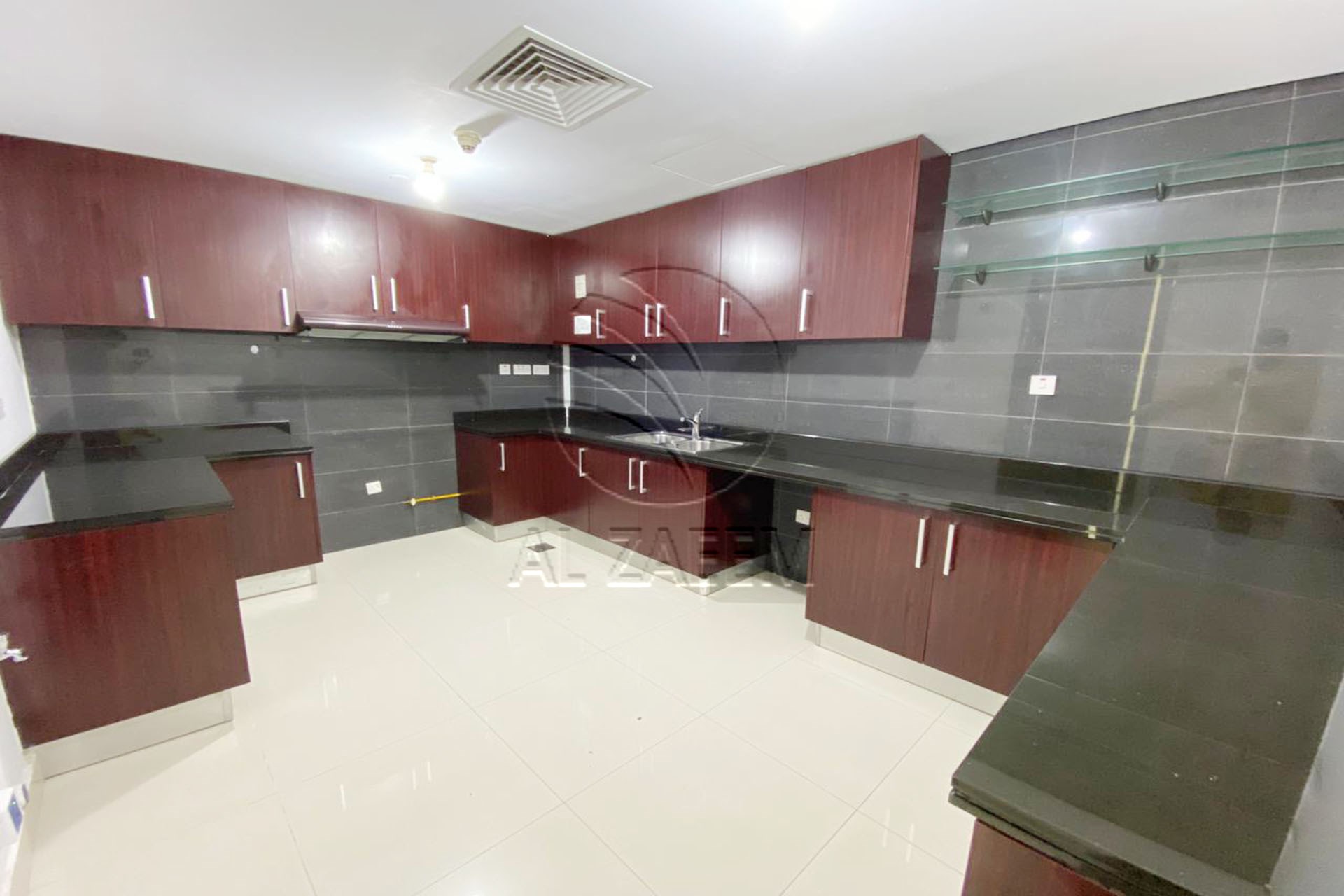 VACANT | High Level | 2 Payments | Nice Sea View