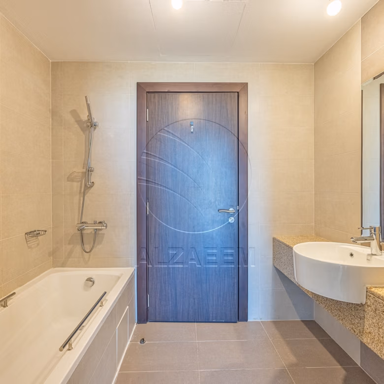 VACANT |1BR with Lovely View | Higher Floor