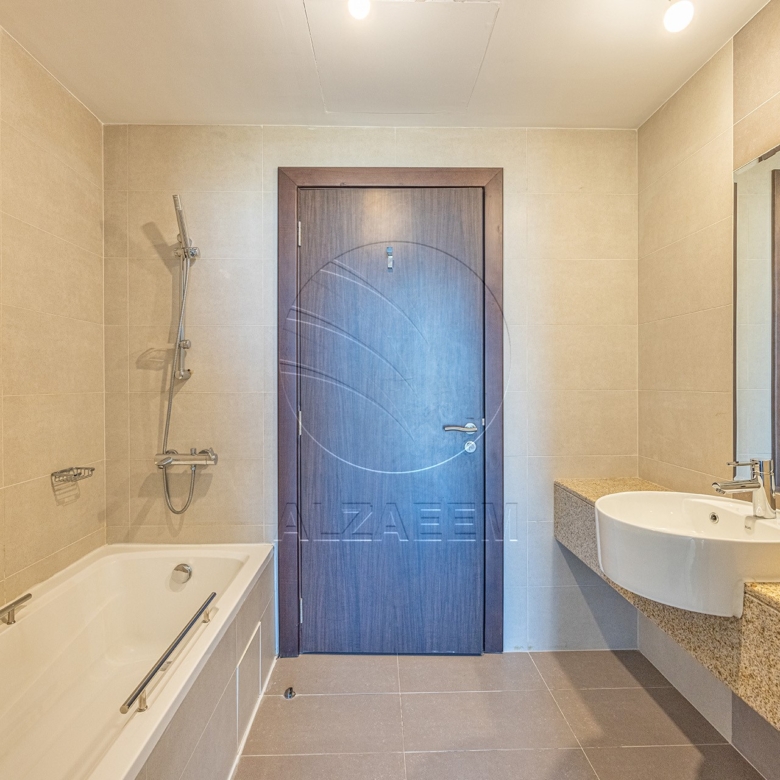 VACANT |1BR with Lovely View | Higher Floor