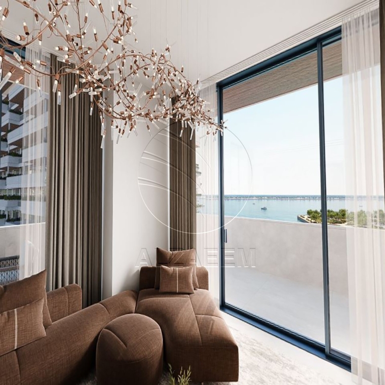 √Corner Unit | Waterfront View | L-shaped Balcony√