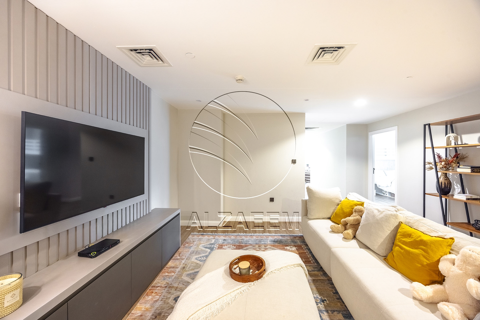 VACANT! 4BR Penthouse | Luxury Living