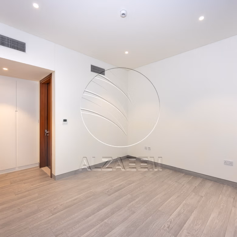 √Standard SR TH -Modified | Extended Living Room√