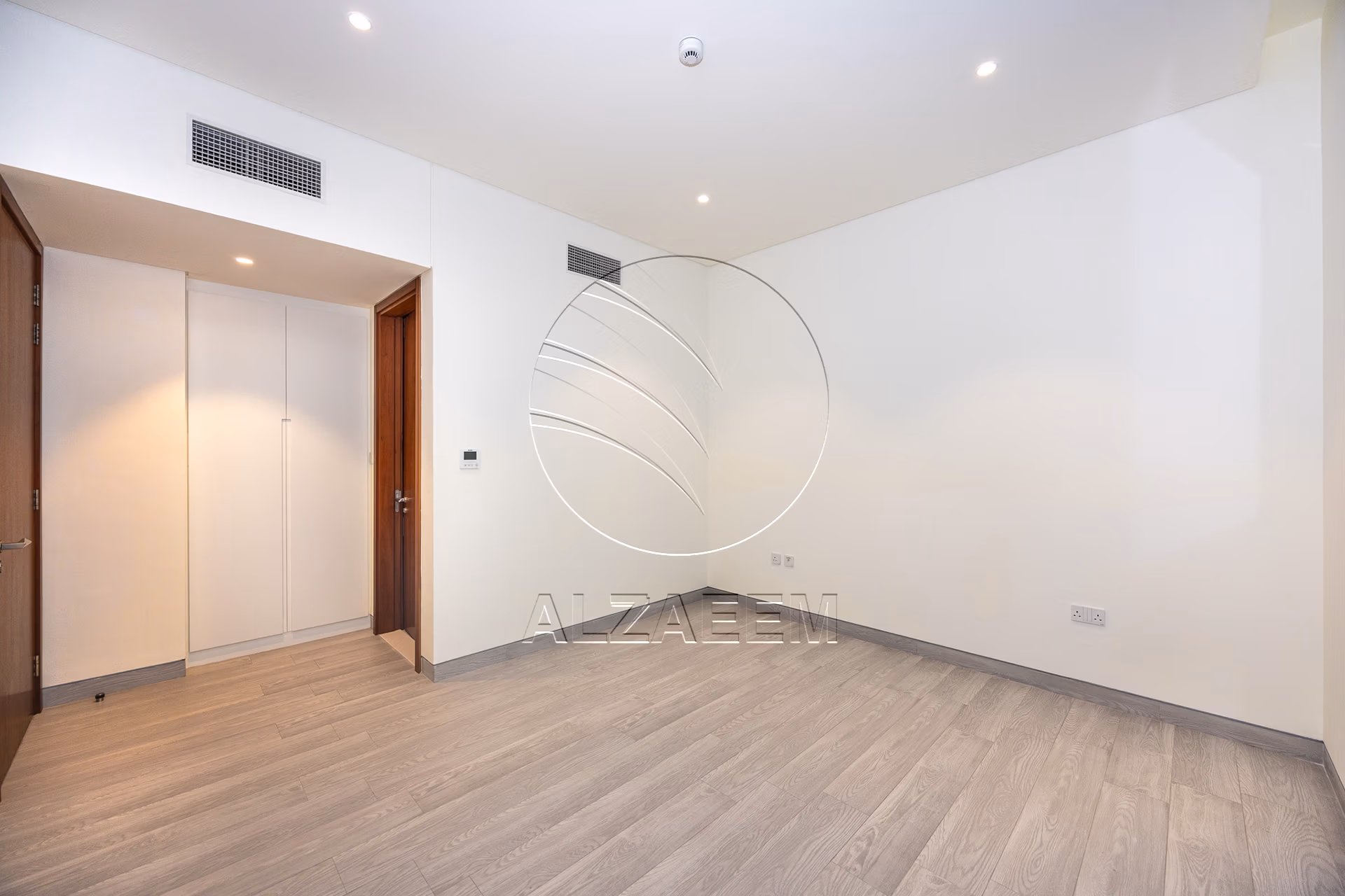 √Standard SR TH -Modified | Extended Living Room√