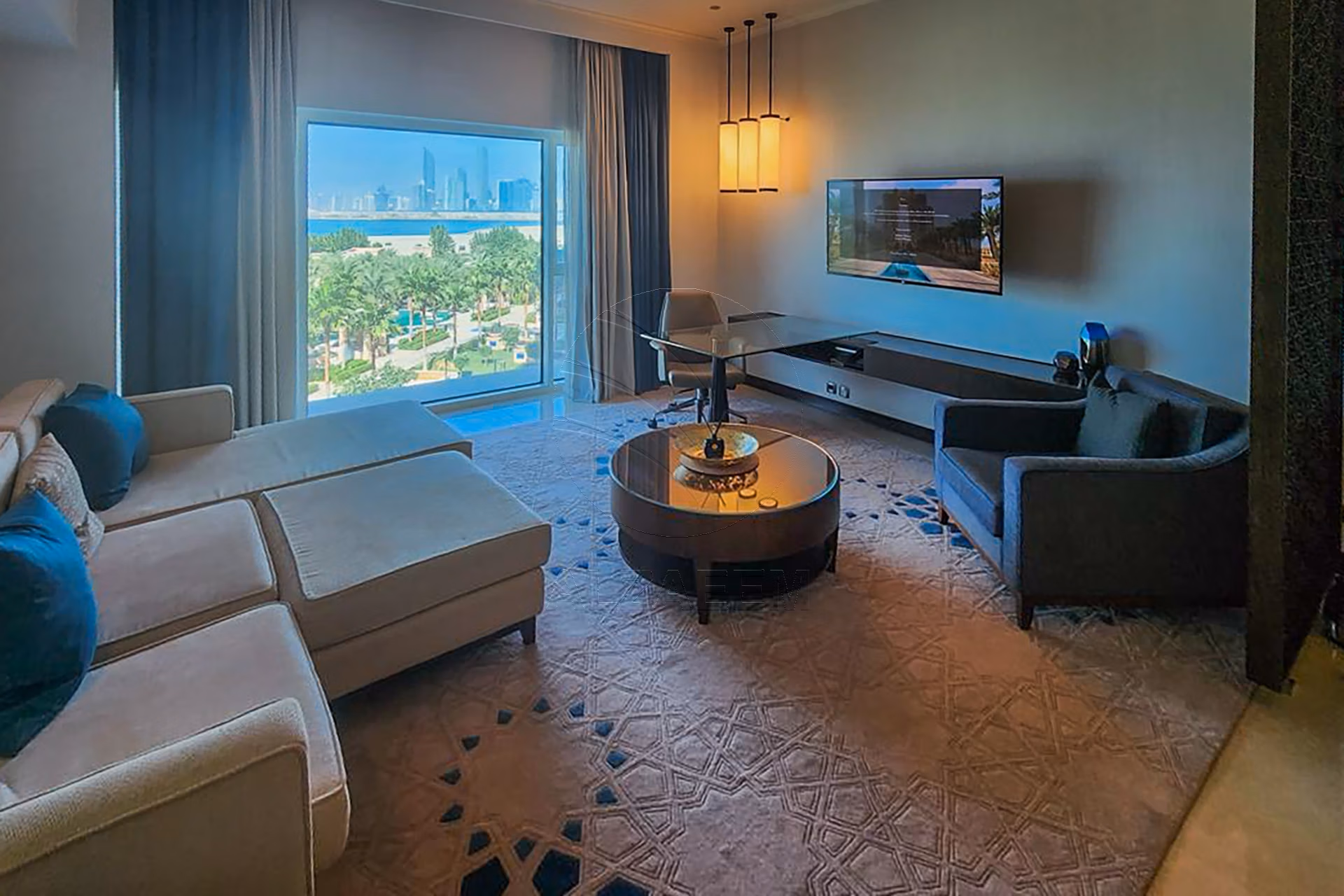 √ HOT DEAL! Sea View and Vacant Unit √