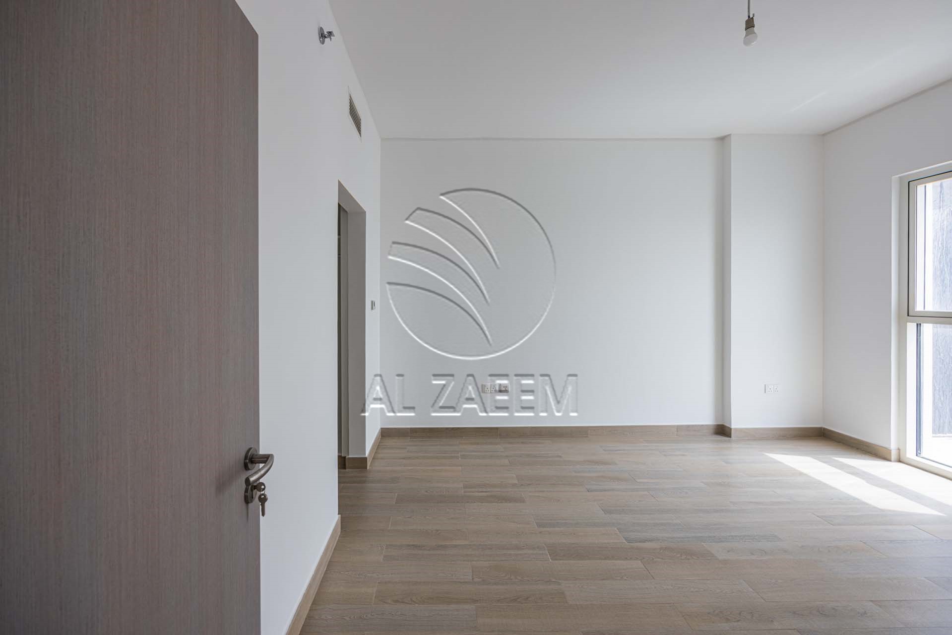 Full Canal View | 4 Payments | High Floor | VACANT