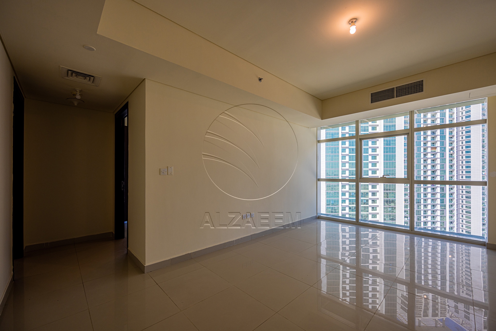 √ Exclusive | VACANT | Corner 2+S | 4 Payments √