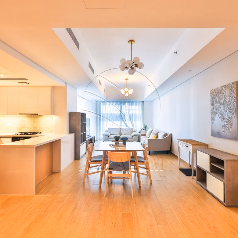 CORNER- 2+Maid | Golf Course View | VACANT