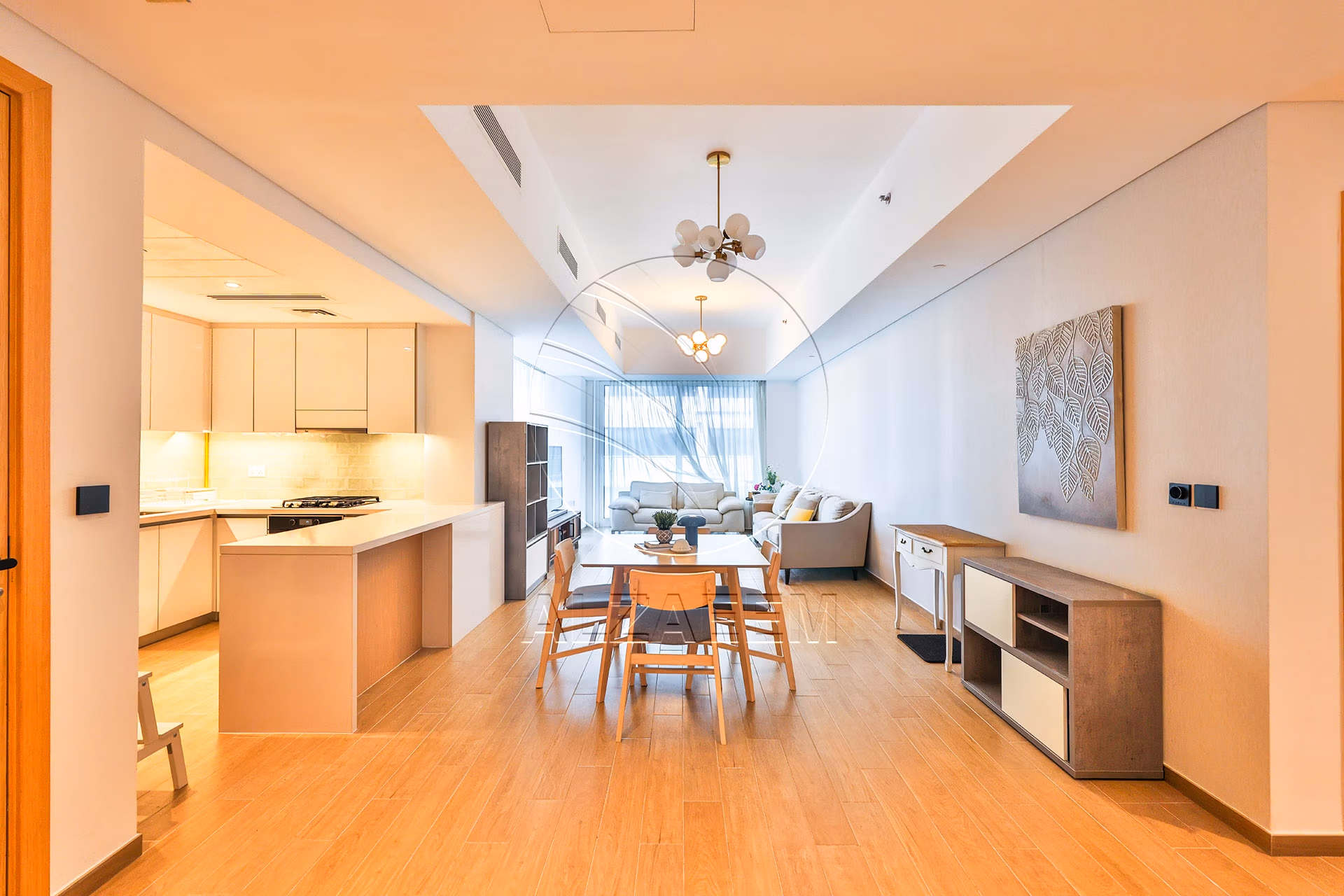 CORNER- 2+Maid | Golf Course View | VACANT