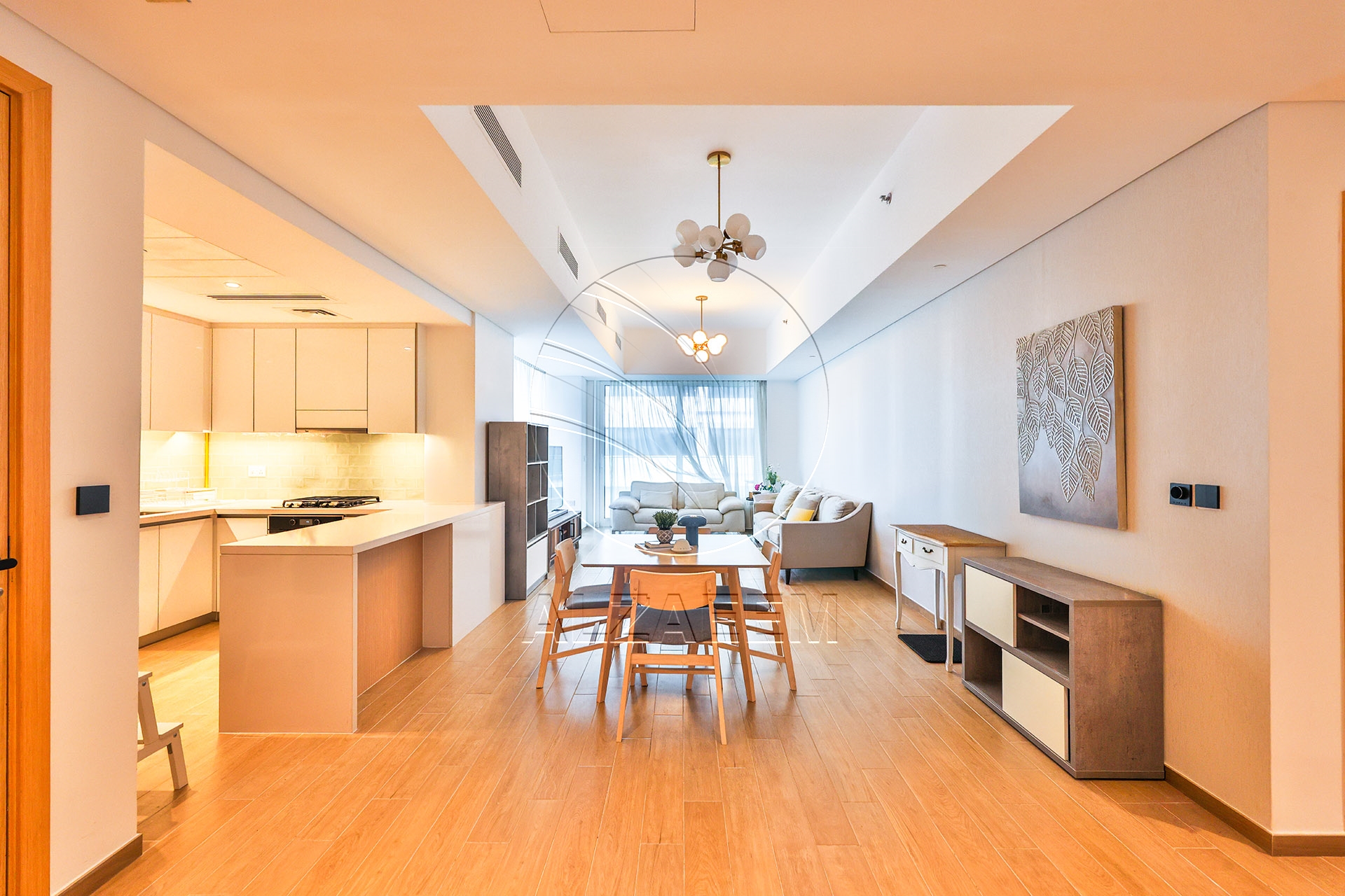 CORNER- 2+Maid | Golf Course View | VACANT