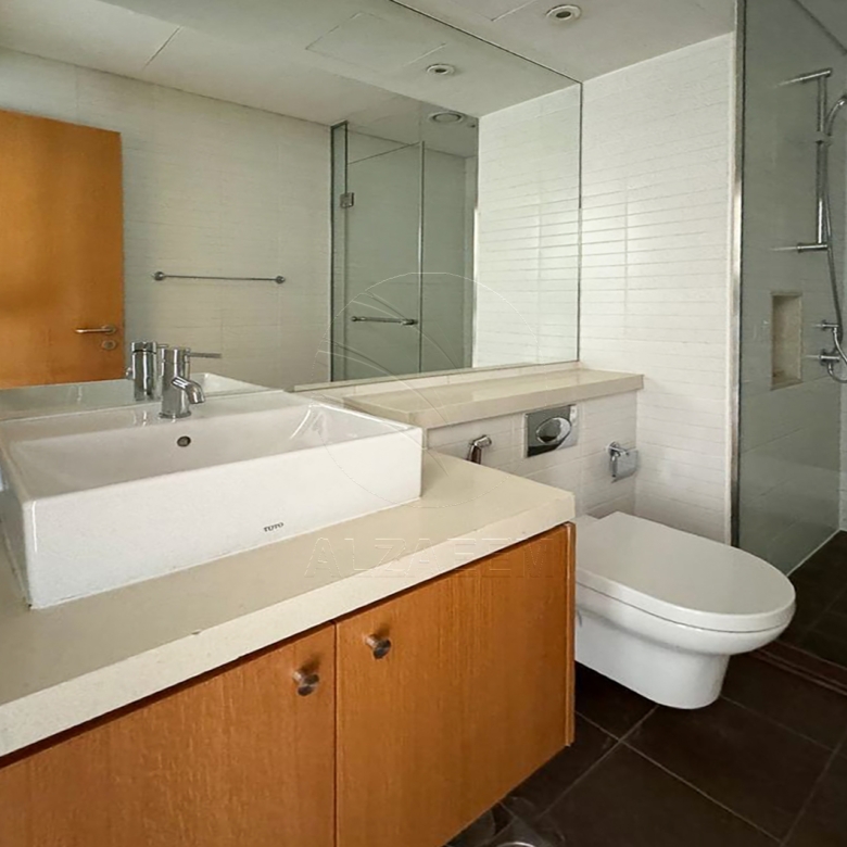 √Modern Living with Private Beach Access | Rented√