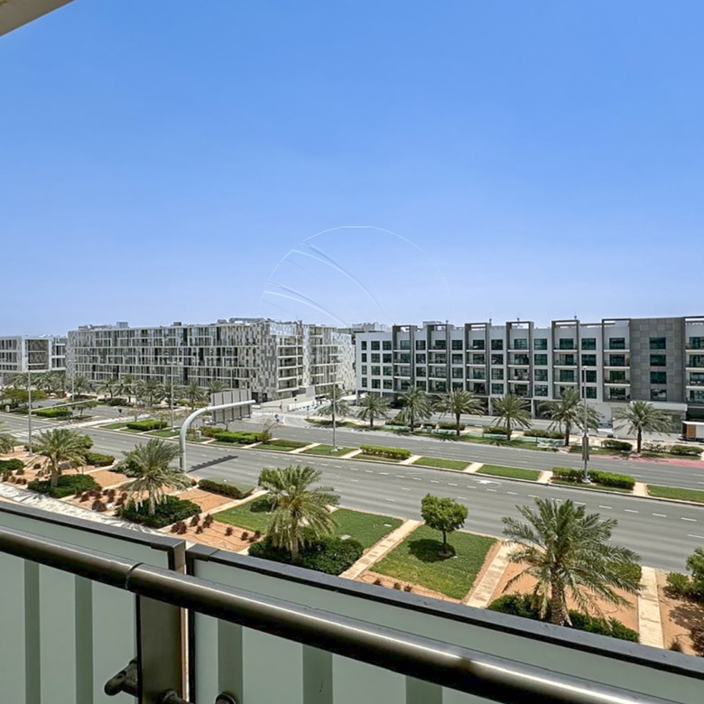 √Modern Living with Private Beach Access | Rented√