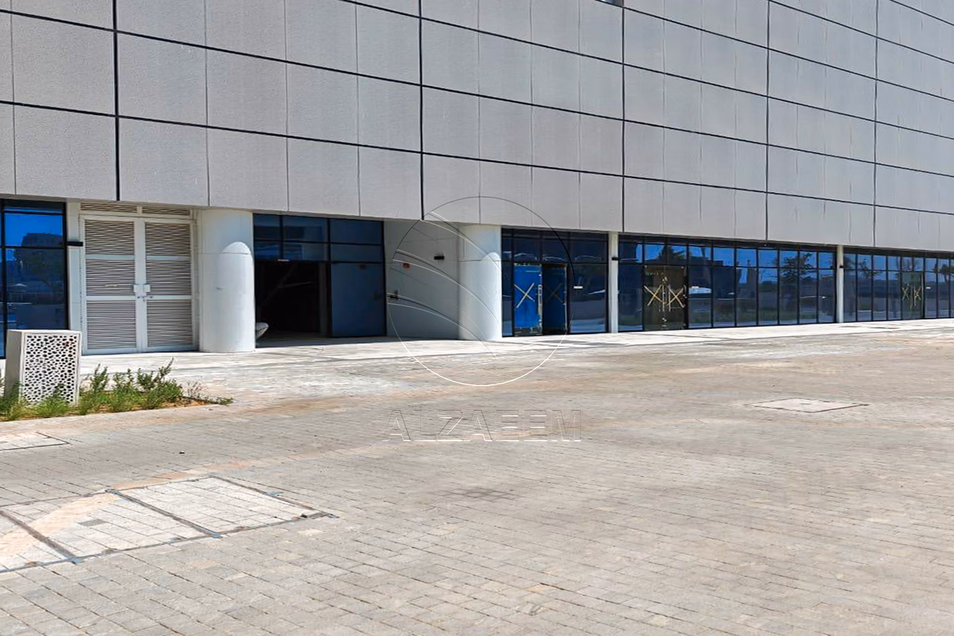 √ Brand New Retail Shop | Ideal for Business √