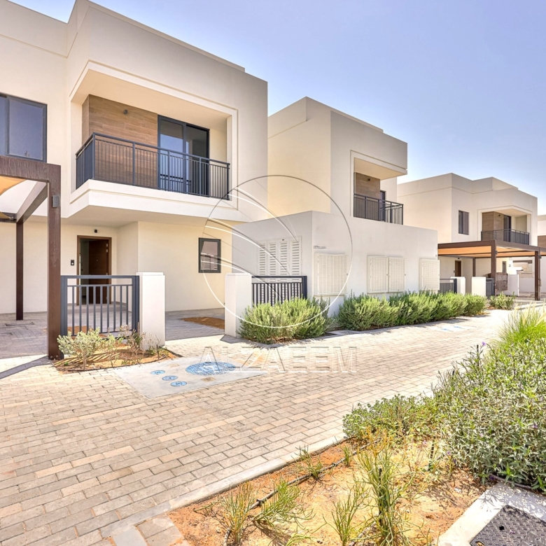 Single Row | Up to 3 Payments | Garden View