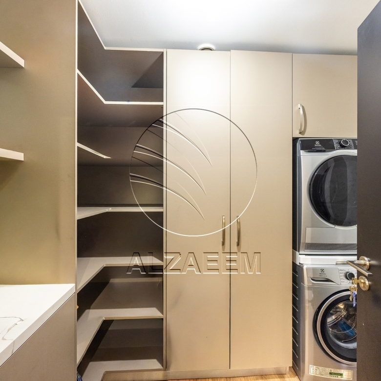 VACANT! 4BR Penthouse | Luxury Living
