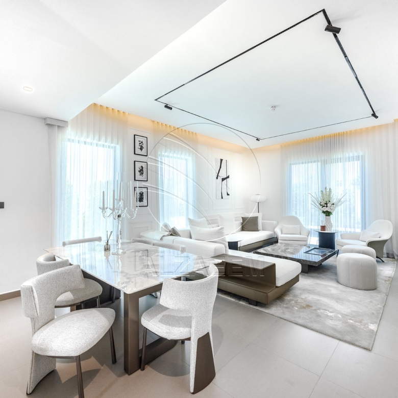 √1st Tenant | Furnished + Upgraded | Private Pool√