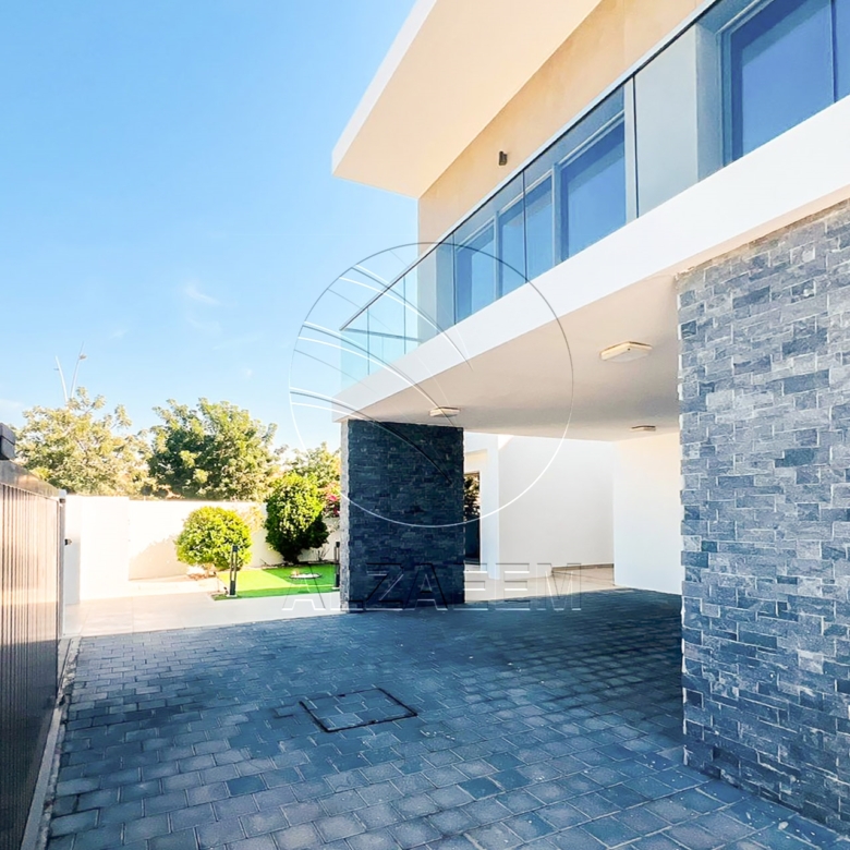 Corner | Single Row | Type 4F | Pool + Golf view