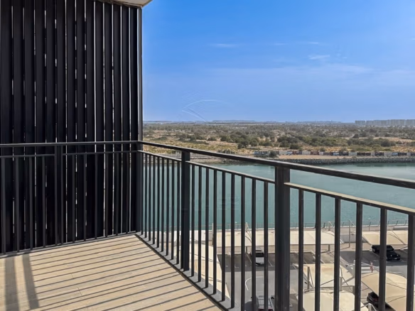 VACANT! Fully Furnished | High level | Canal View