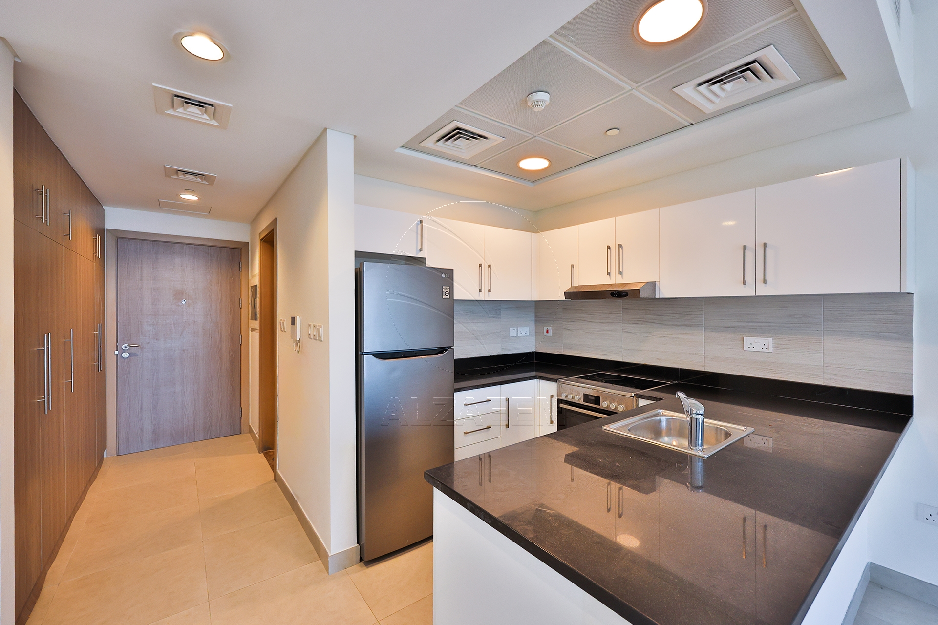 High Floor | White Goods Available | Move-in Ready