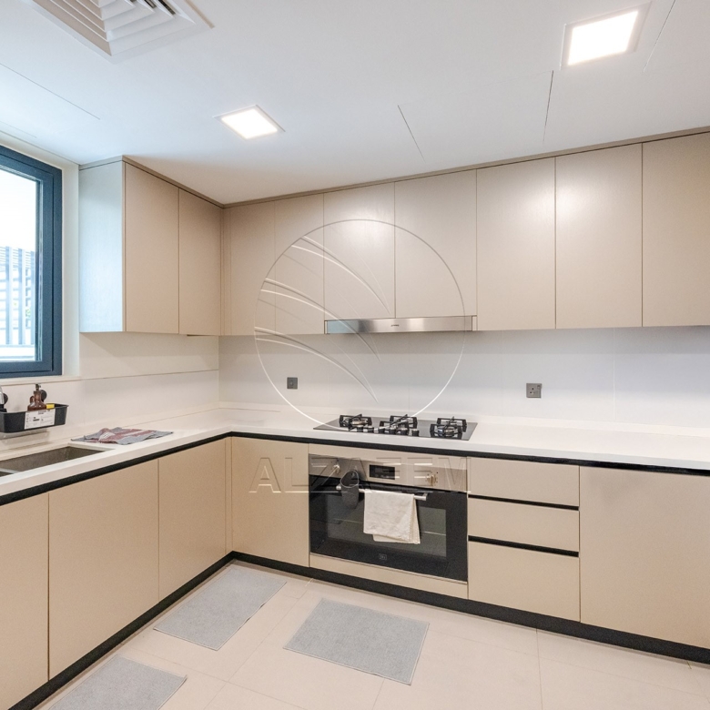 √1st Tenant | Furnished + Upgraded | Private Pool√