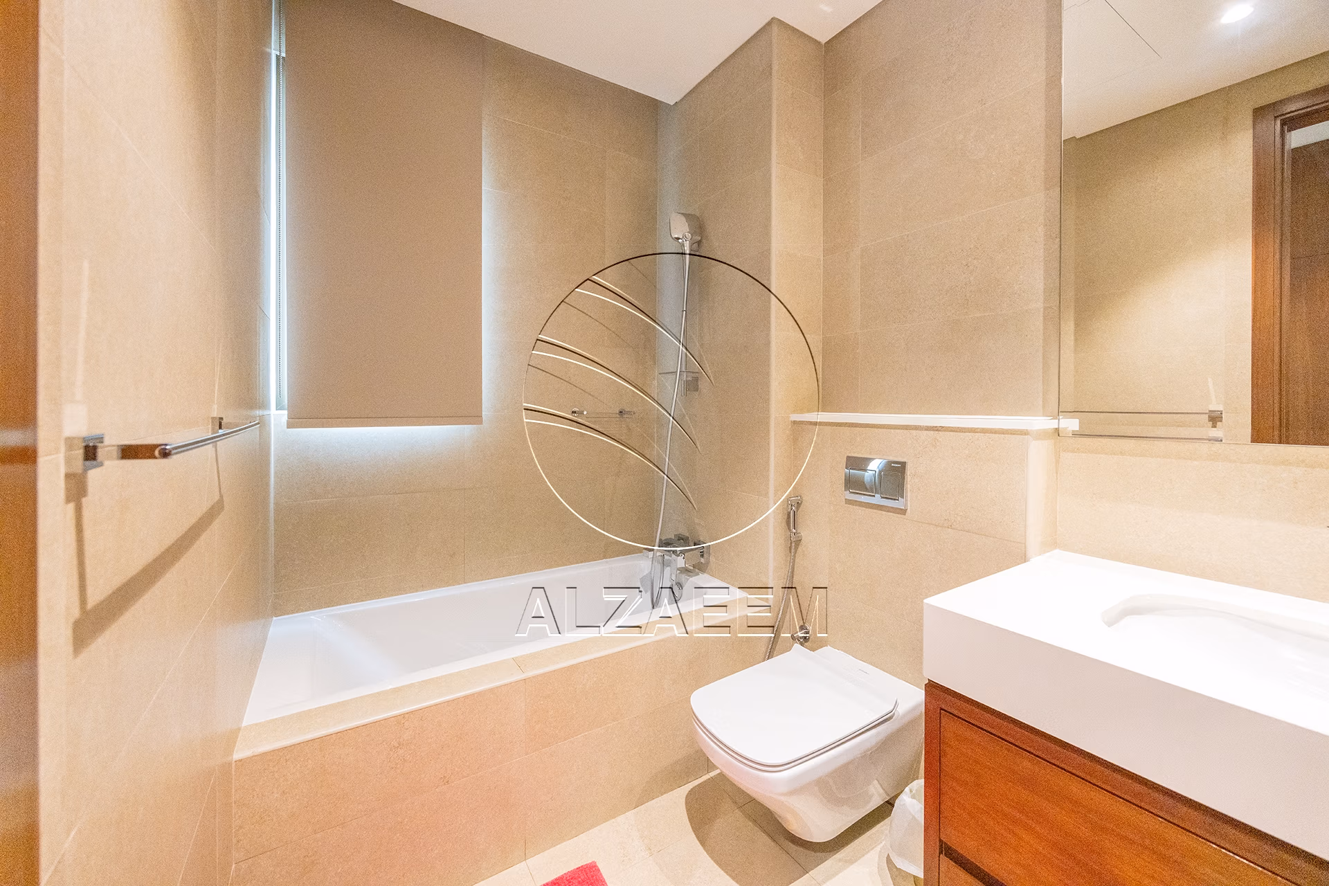 CORNER 5BR Villa with Pool | Landscaped Garden