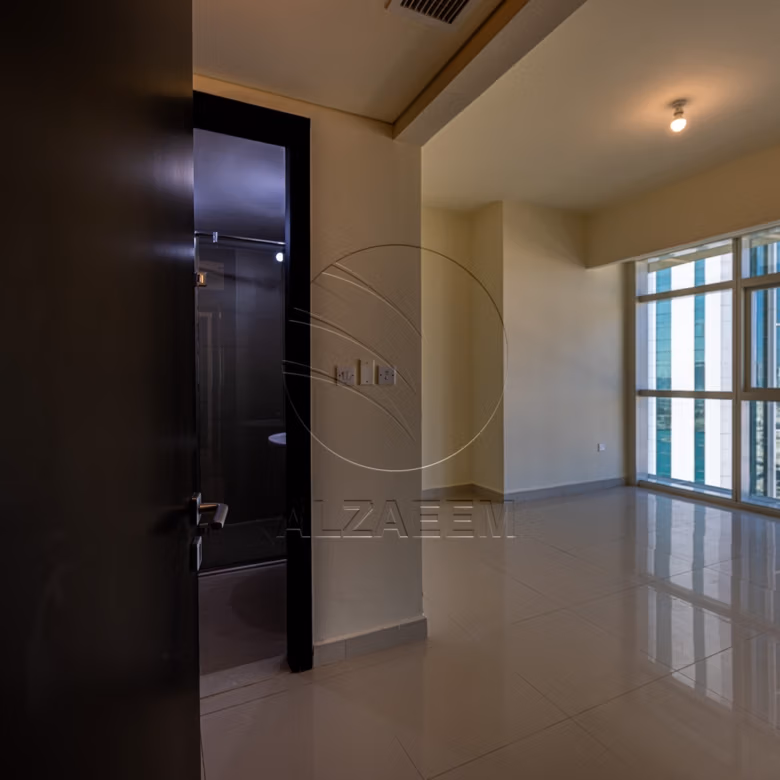√ Exclusive | VACANT | Corner 2+S | 4 Payments √
