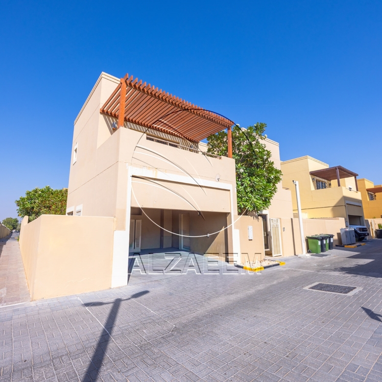 √ Villa Type S | Single Row Corner | VACANT √